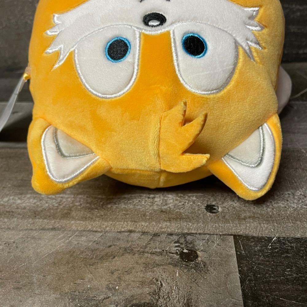 Squishmallows Tails Sonic The Hedgehog Plush Yellow Stuffed Animal Toy - Picture 6 of 10